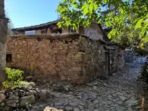 Fikardou cyprus